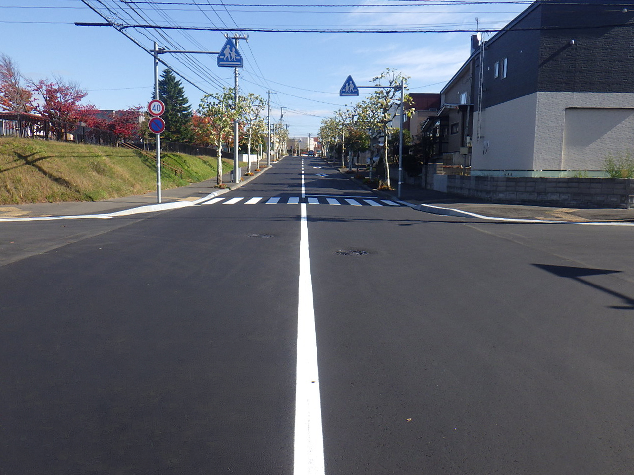 令和6年度　もみじ台北４号線（もみじ台本通線～もみじ台北５号線間）　舗装路面改良工事